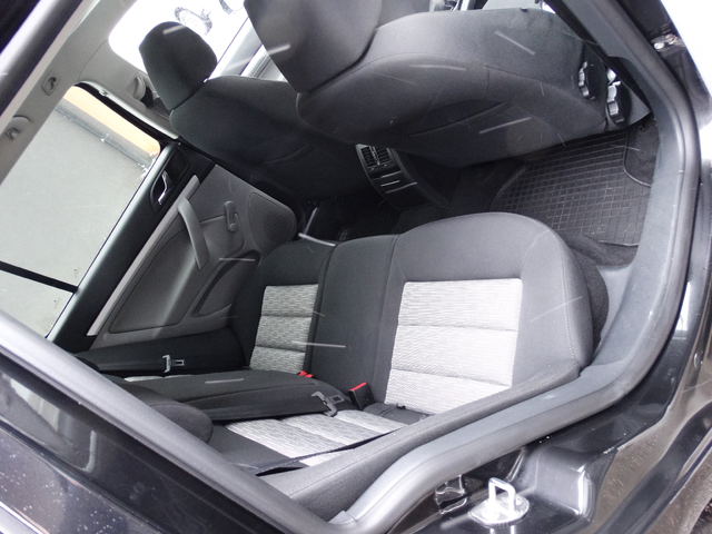 Skoda Octavia 1.6 tdi 4x4 -2броя - автомобили, коли, обяви за нови и употребявани 8