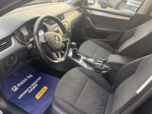 Skoda Octavia 1.6TDI - автомобили, коли, обяви за нови и употребявани 13