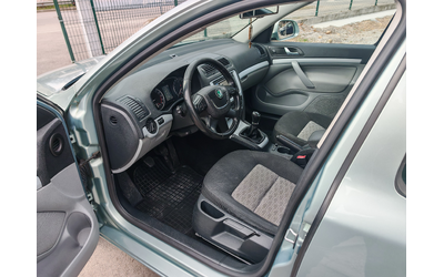 Skoda Octavia ==1.6TDI== - автомобили, коли, обяви за нови и употребявани 6