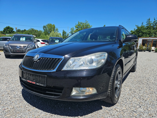 Skoda Octavia 1.8 - 160 к.с. - автомобили, коли, обяви за нови и употребявани 0