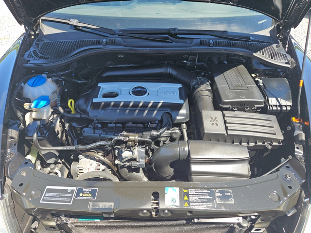 Skoda Octavia 1.8 - 160 к.с. - автомобили, коли, обяви за нови и употребявани 9