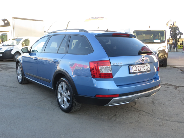 Skoda Octavia SCOUT 4x4 - автомобили, коли, обяви за нови и употребявани 2