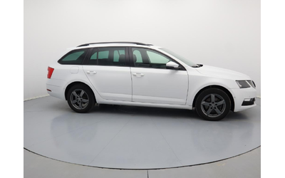 Skoda Octavia - автомобили, коли, обяви за нови и употребявани 8