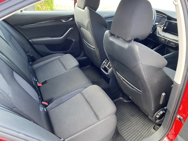 Skoda Octavia 2.0 TDI (150 кс) DSG - автомобили, коли, обяви за нови и употребявани 12