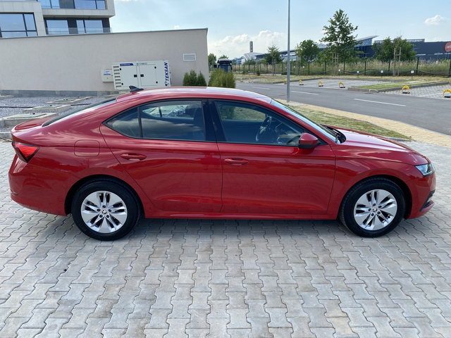 Skoda Octavia 2.0 TDI (150 кс) DSG - автомобили, коли, обяви за нови и употребявани 3