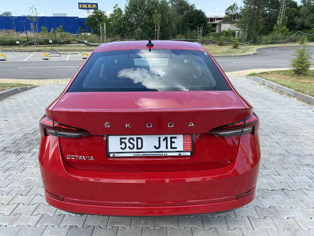 Skoda Octavia 2.0 TDI (150 кс) DSG - автомобили, коли, обяви за нови и употребявани 5