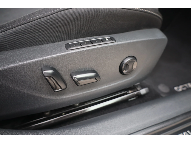 Skoda Octavia Octavia - автомобили, коли, обяви за нови и употребявани 16