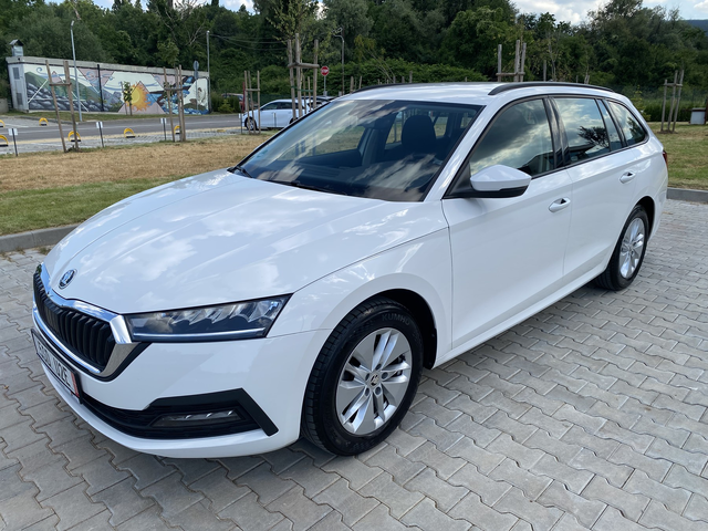 Skoda Octavia 2.0 TDI/ DSG/ Ambition/ Combi - автомобили, коли, обяви за нови и употребявани 0