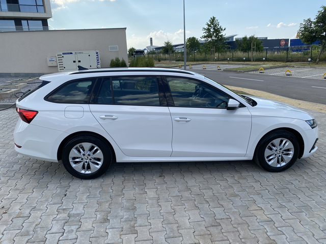 Skoda Octavia 2.0 TDI/ DSG/ Ambition/ Combi - автомобили, коли, обяви за нови и употребявани 3