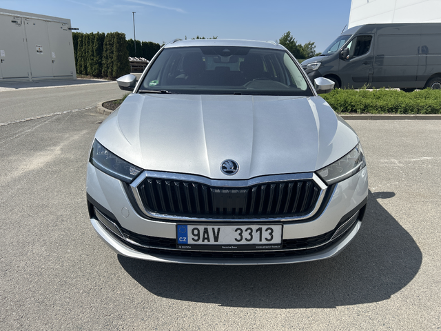 Skoda Octavia 2.0 TDI/ DSG/ Style/ Combi/ Очакван ! - автомобили, коли, обяви за нови и употребявани 1
