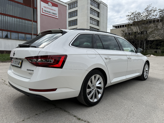 Skoda Octavia 2.0TDI DSG 4x4 - автомобили, коли, обяви за нови и употребявани 3