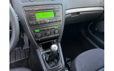 Skoda Octavia 1.9TDI- 105к.с. Парктроник/ Климатроник - автомобили, коли, обяви за нови и употребявани 13