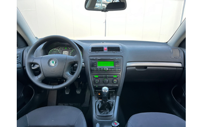 Skoda Octavia 1.9TDI- 105к.с. Парктроник/ Климатроник - автомобили, коли, обяви за нови и употребявани 16