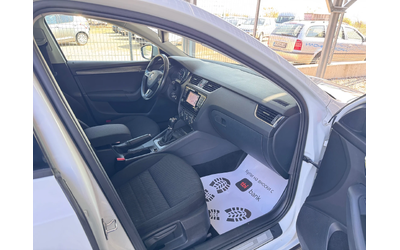 Skoda Octavia Scout 2.0TDI DSG 184кс* 4х4 * ПЕРФЕКТЕН* - автомобили, коли, обяви за нови и употребявани 10