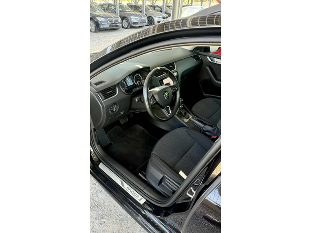 Skoda Octavia 2.0TDI 150кс DSG * 150хил.км* ТОП* - автомобили, коли, обяви за нови и употребявани 8