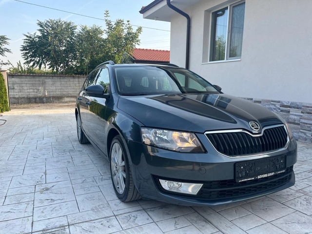Skoda Octavia 2.0 TDI AVTO NAVI - автомобили, коли, обяви за нови и употребявани 2