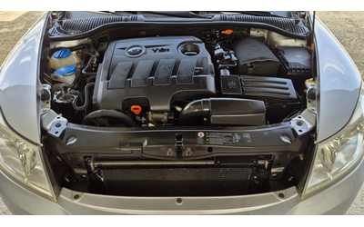 Skoda Octavia 1.6TDI 105к.с. - автомобили, коли, обяви за нови и употребявани 16