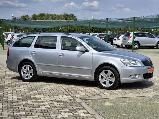 Skoda Octavia 1.6TDI 105к.с. - автомобили, коли, обяви за нови и употребявани 5