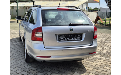 Skoda Octavia 1.6TDI 105к.с. - автомобили, коли, обяви за нови и употребявани 8