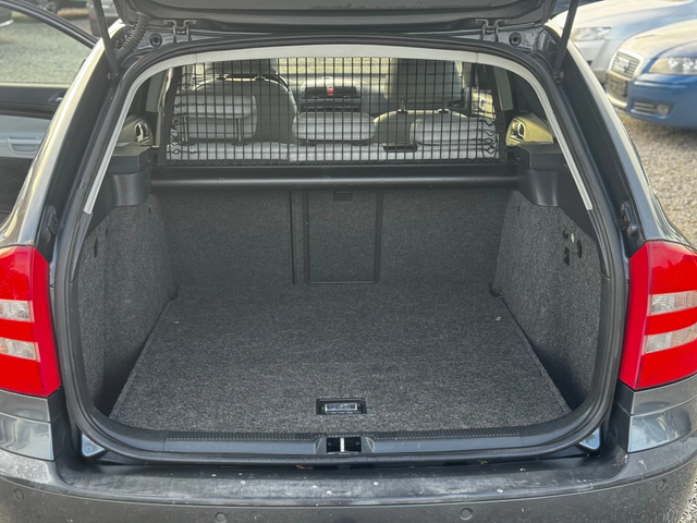 Skoda Octavia 2.0BMM/4x4/140kc/Laurin & Klement - автомобили, коли, обяви за нови и употребявани 14