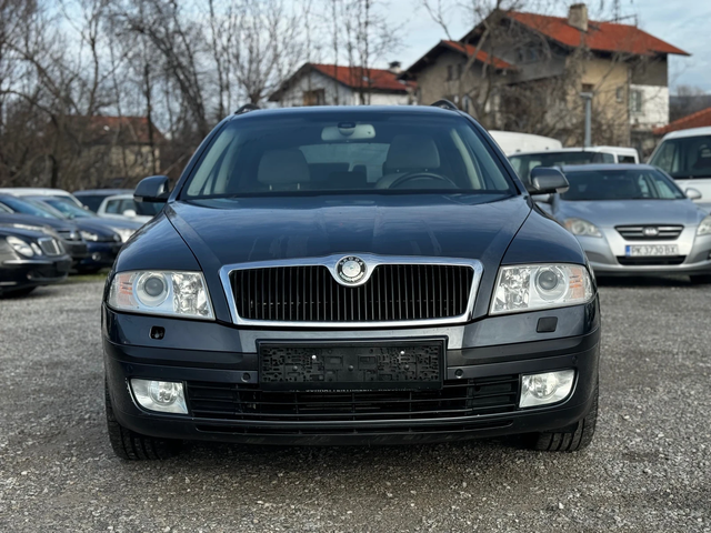 Skoda Octavia 2.0BMM/4x4/140kc/Laurin & Klement - автомобили, коли, обяви за нови и употребявани 2