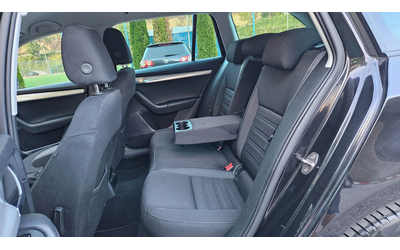 Skoda Octavia 1.6 TDI AVTOMAT/KLIMATRONIK/FACELIFT - автомобили, коли, обяви за нови и употребявани 12