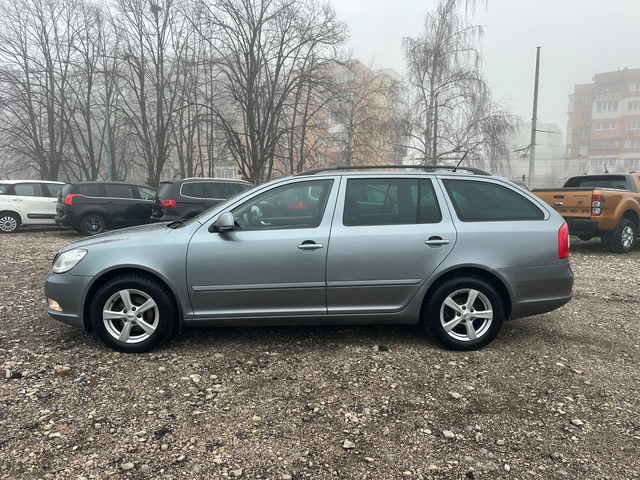 Skoda Octavia 1.6TDI 105kc EVRO5 - автомобили, коли, обяви за нови и употребявани 1