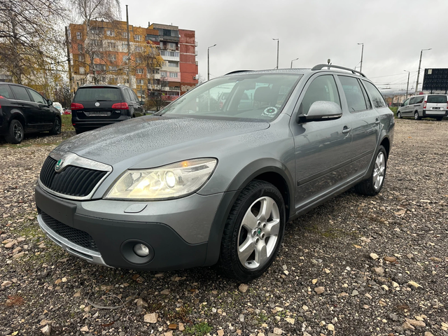 Skoda Octavia 2.0TDI 140kc 4X4 SCOU NAVIT - автомобили, коли, обяви за нови и употребявани 6