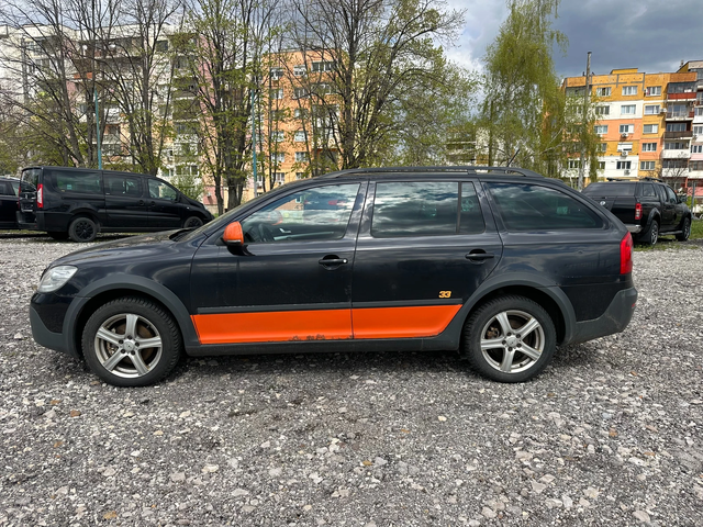 Skoda Octavia 2.0TDI 140kc SCOUT - автомобили, коли, обяви за нови и употребявани 5