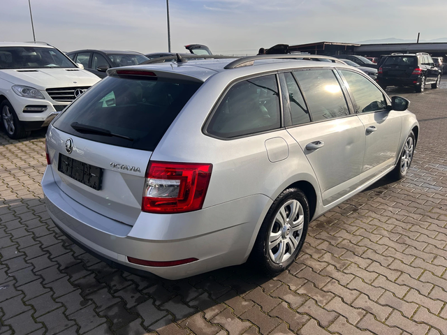 Skoda Octavia 2.0TDI NAVI/KOJA EURO 6 - автомобили, коли, обяви за нови и употребявани 5