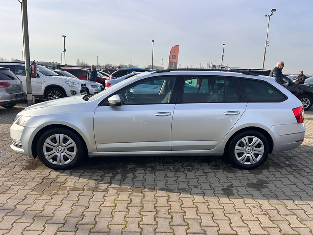 Skoda Octavia 2.0TDI NAVI/KOJA EURO 6 - автомобили, коли, обяви за нови и употребявани 8