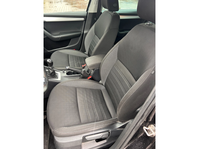 Skoda Octavia 1.6TDI NAVI EURO 6 - автомобили, коли, обяви за нови и употребявани 11