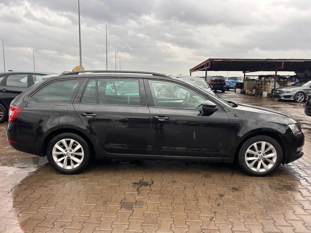 Skoda Octavia 1.6TDI NAVI EURO 6 - автомобили, коли, обяви за нови и употребявани 4