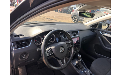 Skoda Octavia 1.5TGI AVTOMAT/NAVI/KAMERA EURO 6 - автомобили, коли, обяви за нови и употребявани 10
