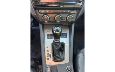 Skoda Octavia 2.0TDI AVTOMAT/NAVI EURO 5 - автомобили, коли, обяви за нови и употребявани 13