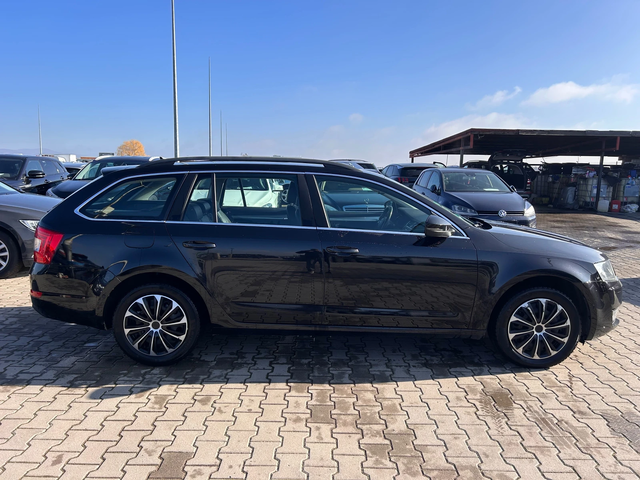 Skoda Octavia 2.0TDI AVTOMAT/NAVI EURO 5 - автомобили, коли, обяви за нови и употребявани 4
