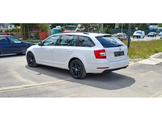 Skoda Octavia 2.0 184kc Full led  4x4  Dsg Facelift - автомобили, коли, обяви за нови и употребявани 8
