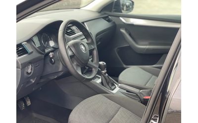 Skoda Octavia 1.6TDi - автомобили, коли, обяви за нови и употребявани 11