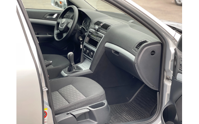 Skoda Octavia 1.6TDi 105к.с. - автомобили, коли, обяви за нови и употребявани 8