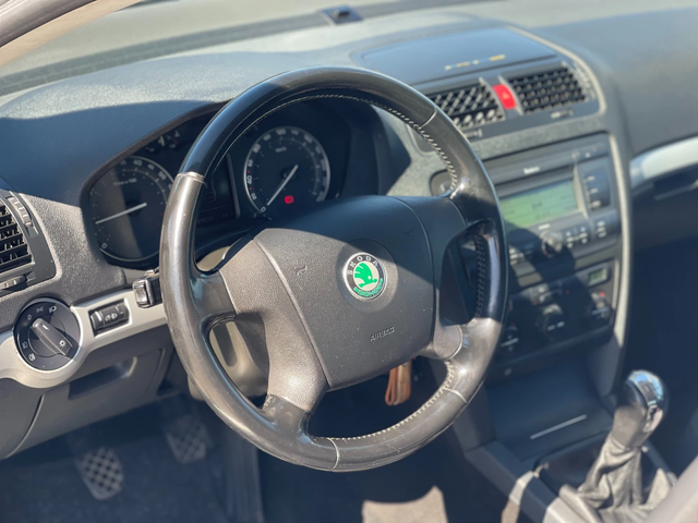 Skoda Octavia 1.6MPi LPG - автомобили, коли, обяви за нови и употребявани 10