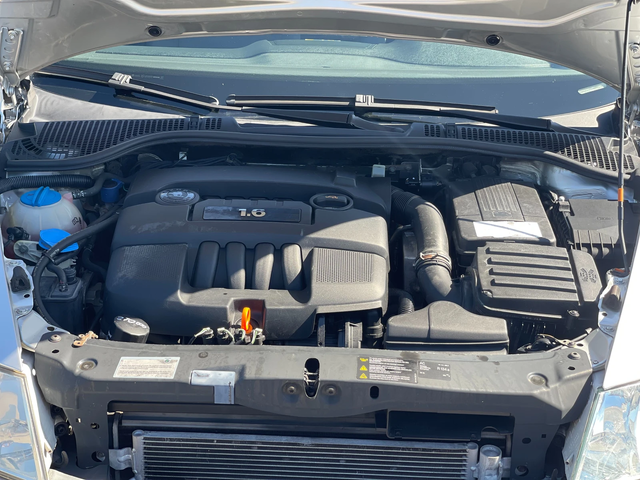 Skoda Octavia 1.6MPi LPG - автомобили, коли, обяви за нови и употребявани 11