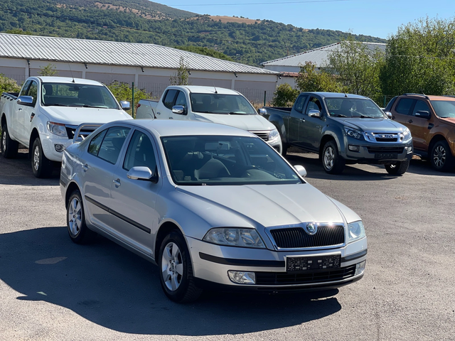 Skoda Octavia 1.6MPi LPG - автомобили, коли, обяви за нови и употребявани 5