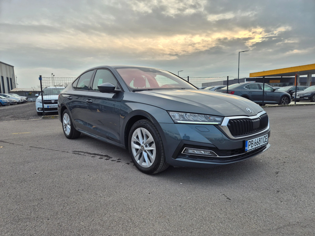 Skoda Octavia STYLE С ГАРАНЦИЯ 2.0= 6-М/Т - автомобили, коли, обяви за нови и употребявани 6