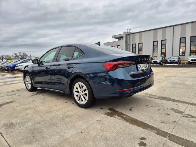 Skoda Octavia STYLE = С Гаранция 1.5 TSI MT - автомобили, коли, обяви за нови и употребявани 2