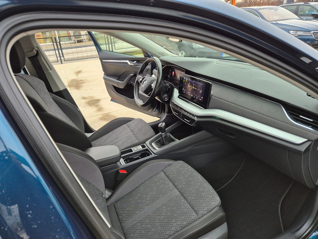 Skoda Octavia STYLE = С Гаранция 1.5 TSI MT - автомобили, коли, обяви за нови и употребявани 8