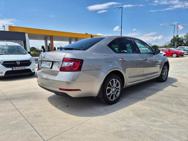 Skoda Octavia С-Гаранция-4x4-А/Т 2.0 150кс - автомобили, коли, обяви за нови и употребявани 4