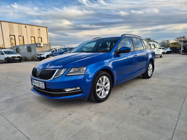 Skoda Octavia 2.0-А/Т-150кс - автомобили, коли, обяви за нови и употребявани 0
