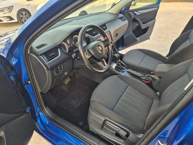 Skoda Octavia 2.0-А/Т-150кс - автомобили, коли, обяви за нови и употребявани 12