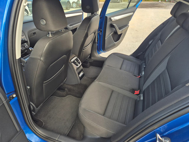 Skoda Octavia НОВА-М/Т - автомобили, коли, обяви за нови и употребявани 11