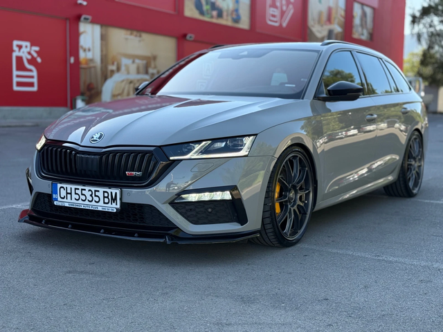 Skoda Octavia VRS* Head-Up* 4x4* ПАНО* ПЕЧКА* DISTR* КАМЕРА* 3Кл - автомобили, коли, обяви за нови и употребявани 4